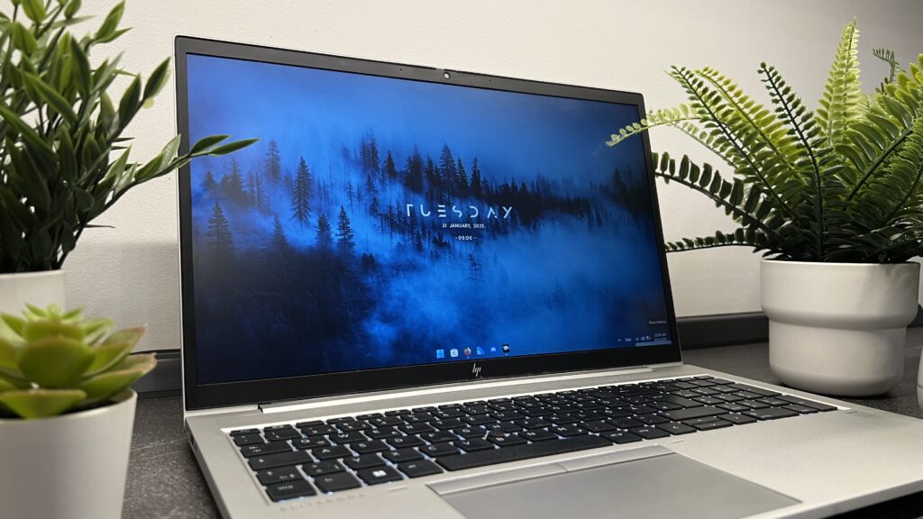 The perfect setup to maximize productivity – Budget Tech and Premium ...